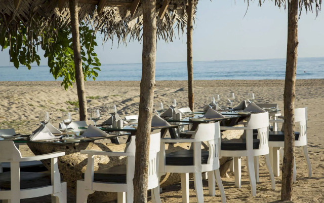 Maalu Maalu Resort & Spa