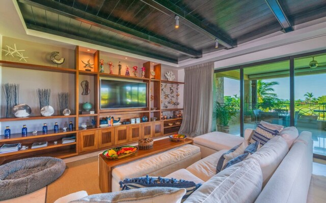 Amazing 3 Bedroom Condo