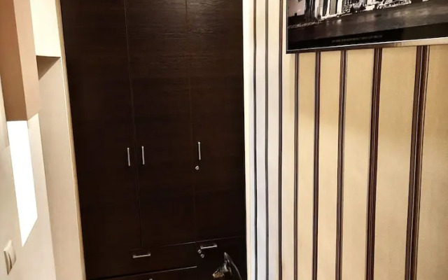 Luxury Senate Apartment