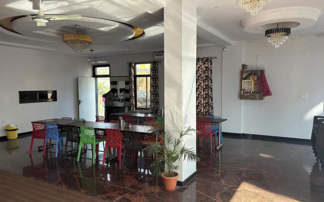 Shree Radhe Mohan Hotel and Resort