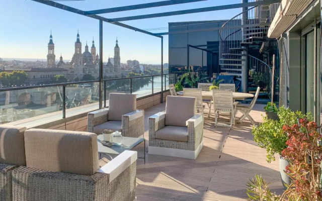 Ático mejores vistas al Pilar jacuzzi y garaje