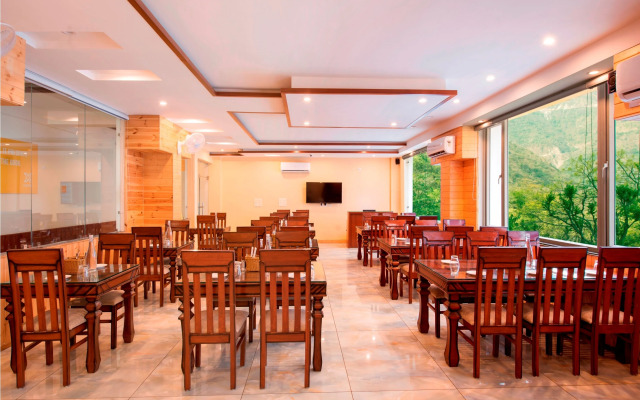 X Hotel by bloom - Rishikesh