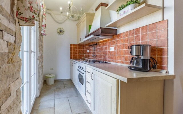 Amazing Home in Pula With Wifi and 2 Bedrooms