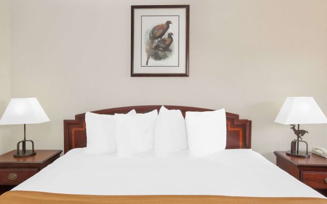 Courtyard Hotel & Event Center