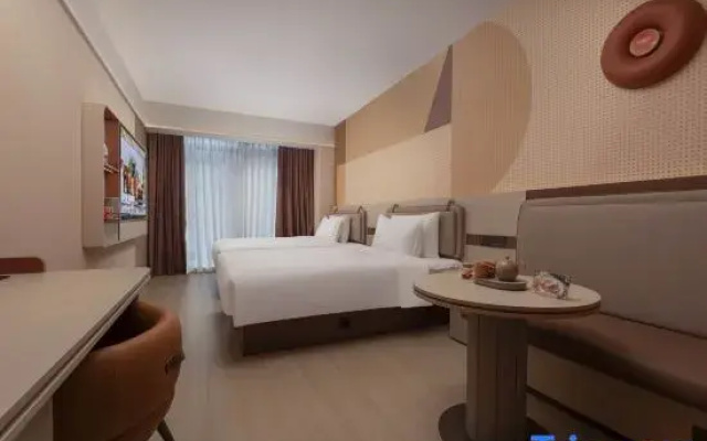 Orange Hotel (Nanjing Zhongshanling Zijin Zhong Aili Hotel)