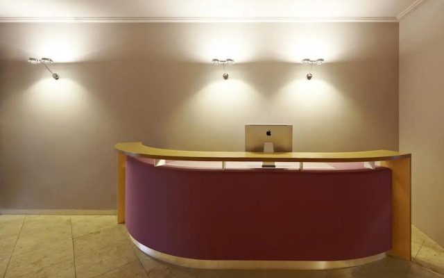 MOMA1890 Boutique Hotel
