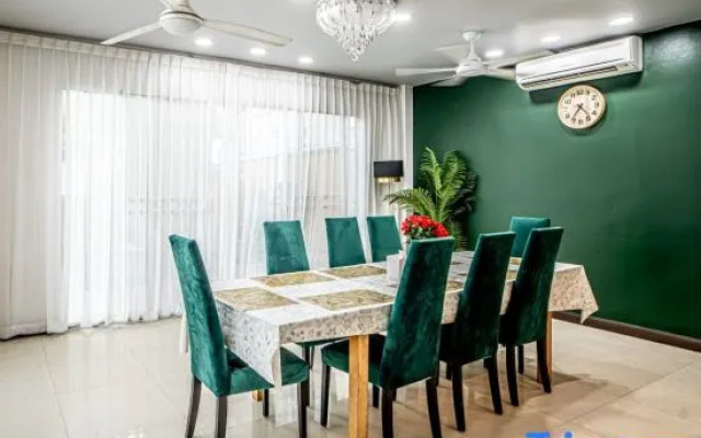 The Ace 6 Bedrooms 6 Bathrooms Villa With Free Bills