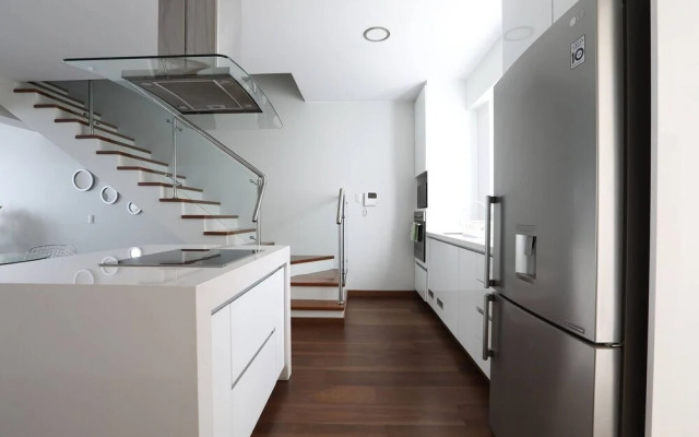 Lujoso y moderno duplex con terraza en Miraflores