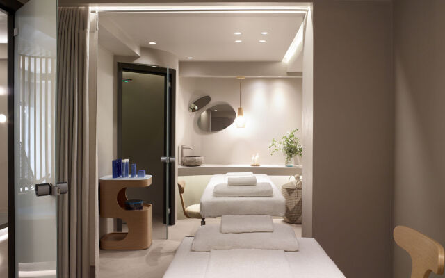 9 Muses Santorini Resort