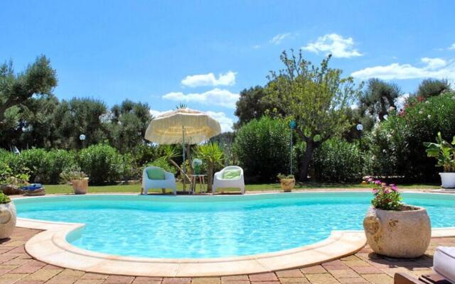 Holiday Home With Pool In Carovigno