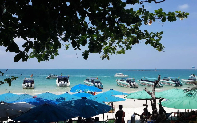 Sinsamut Koh Samed Hotel