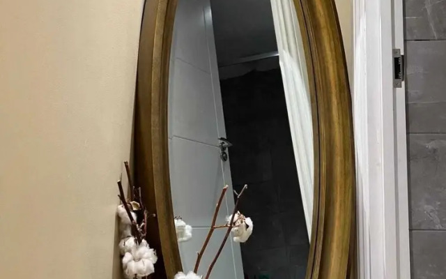 Colourful and Stylish 1 Bedroom Flat in Kensington
