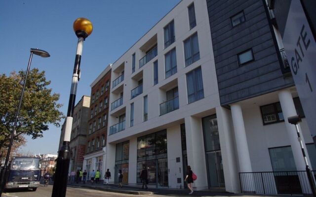 The London Agent Clerkenwell Super Nice