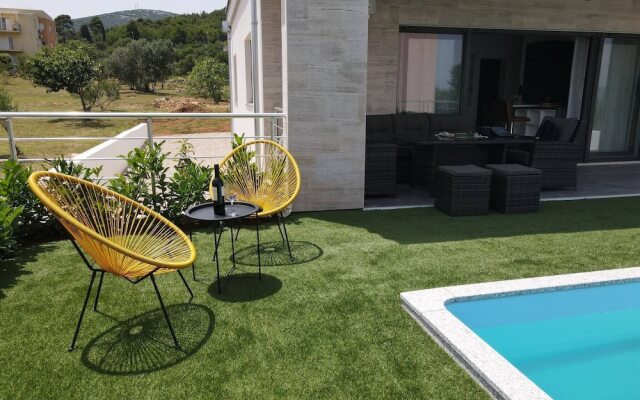 Sea View Holiday Villa Seabreeze