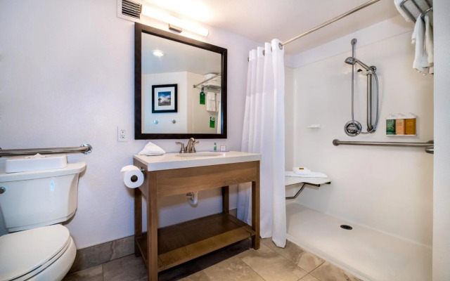 Holiday Inn Estes Park by IHG