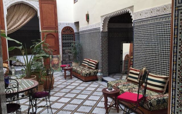 Riad Salma