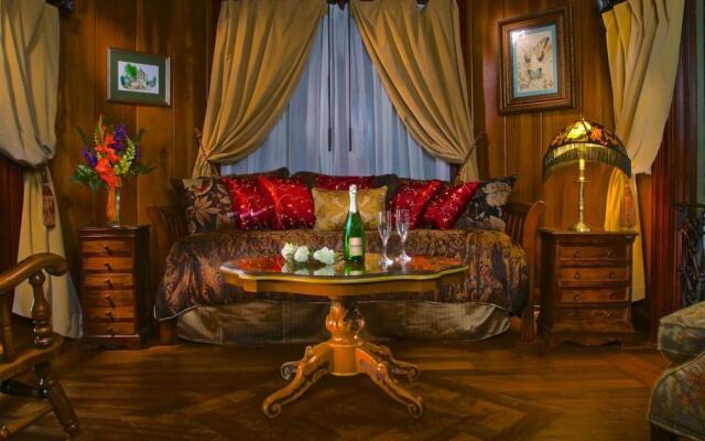 Two Room Inn