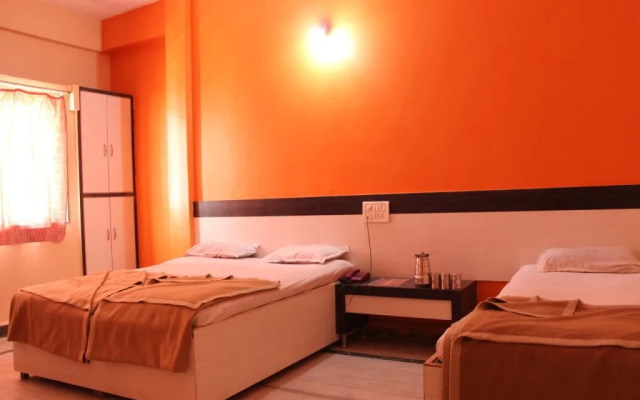 Hotel Kaustubh