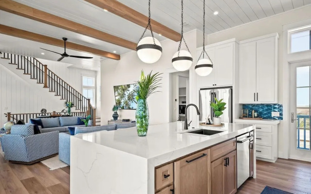 Blue Water Villa 304 SUN