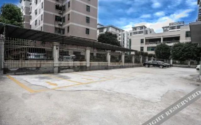 Mehood Hotel (Zhaoqing Qixingyan Xinghu Scenic Area Branch)