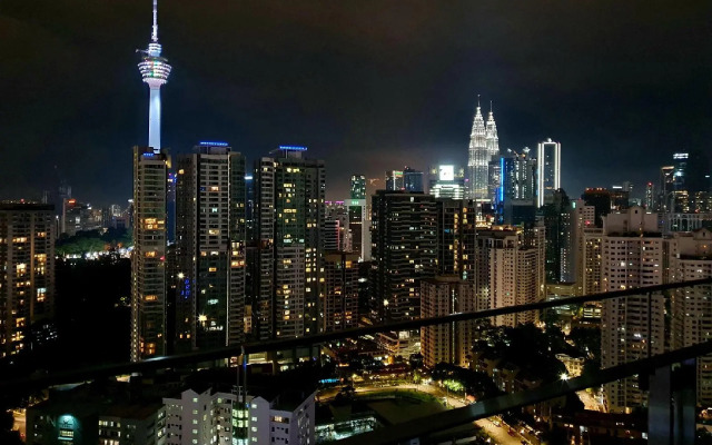 The Robertson Bukit Bintang by San Eclipses