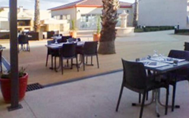 House With 2 Bedrooms in Gallargues-le-montueux, With Wonderful Mounta