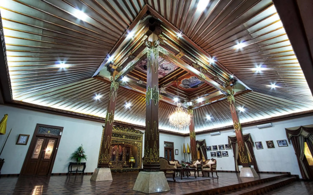 Kusuma Sahid Prince Hotel
