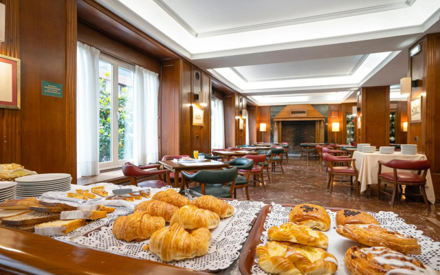 Hotel Hernan Cortes