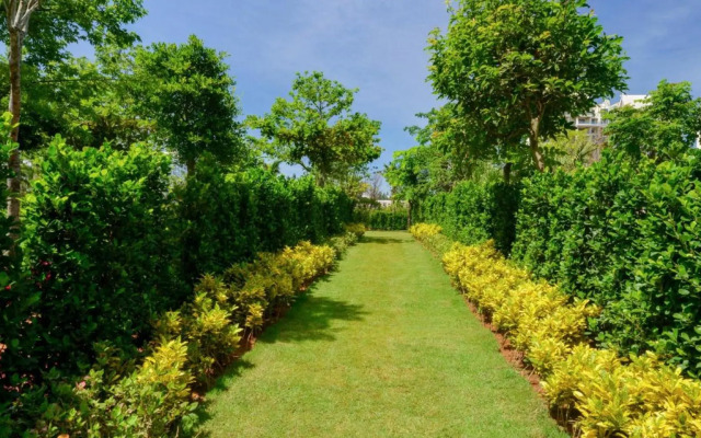 Holiday Inn Haikou West Coast by IHG