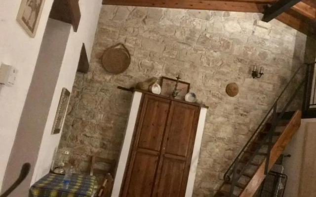 Komi Lofou House by TrulyCyprus