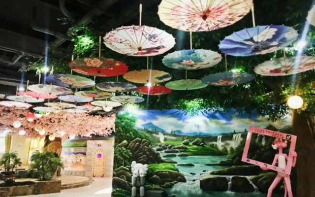 Saina Island Hot Spring Hotel