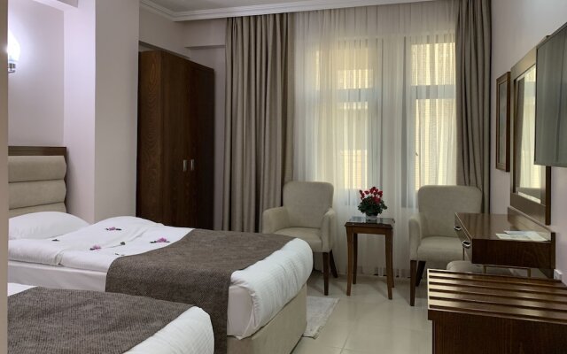 Sami Akar SARAY OTEL