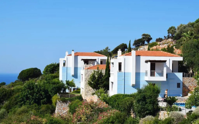 Okeanides Villas