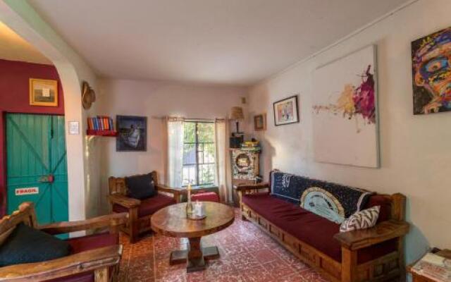 Art Cloud Guest House