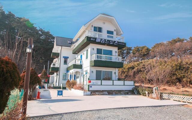 Gangneung Maison de Rose
