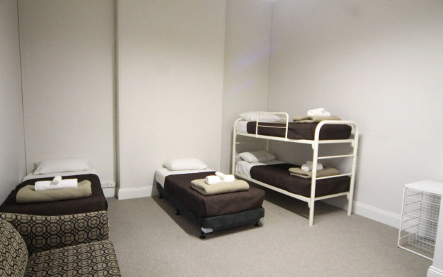 Seafield Tower Glenelg Apartment no 4