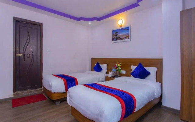 Oyo 306 Hotel Maheshwor
