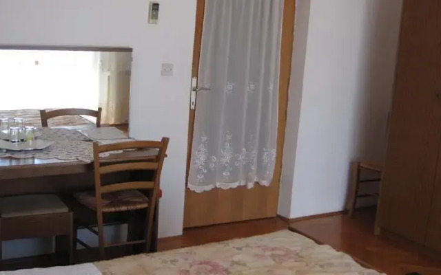 Rooms Ana