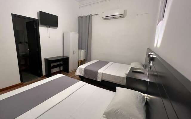 Hotel Perla Central Malecon