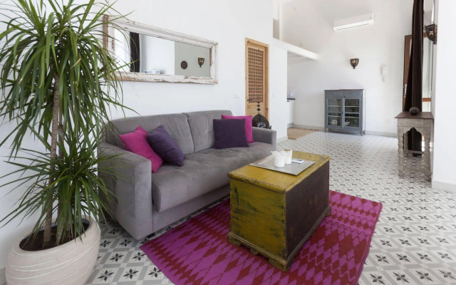 La Residencia Tarifa