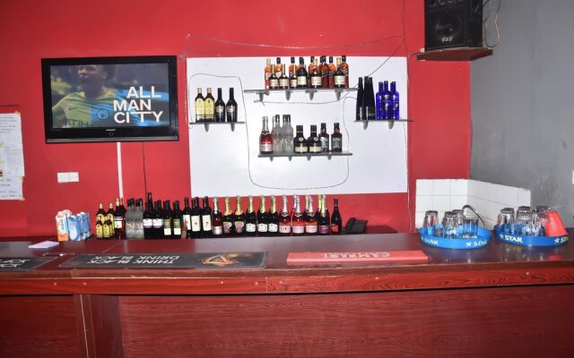 De Kings Suites Hotel
