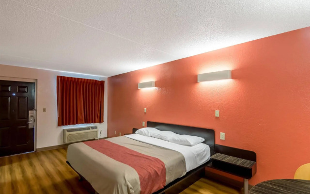 Econo Lodge