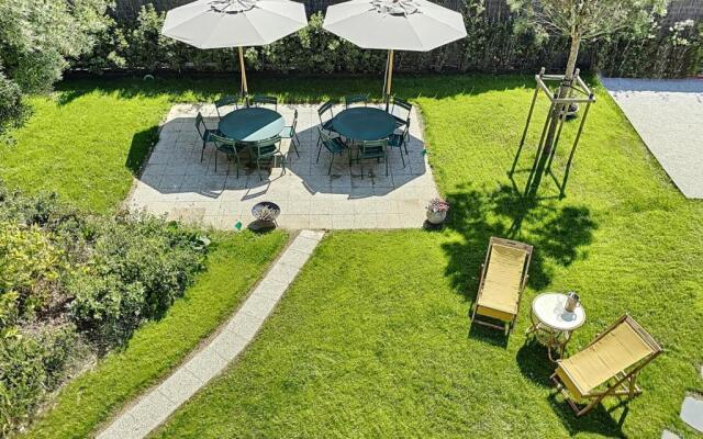 Maison Jullouville, 7 pièces, 10 personnes - FR-1-361-375