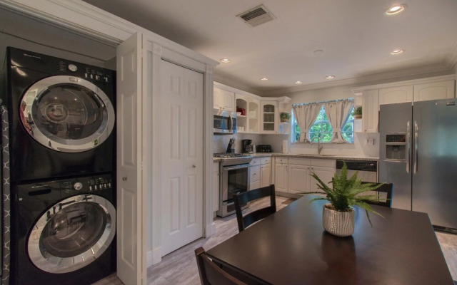 Private Pool 3BR New Modern Furniture
