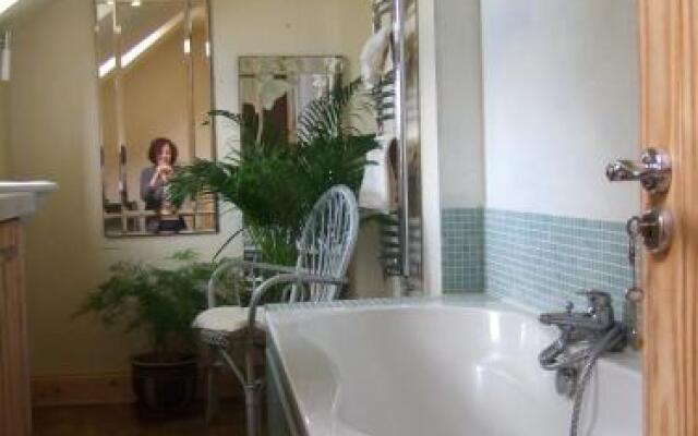 Kenmare Eco Lodge B&B