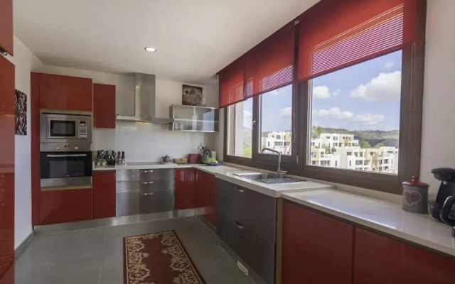 Great Penthouse Near Beach