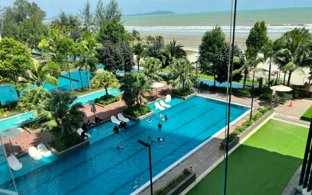 Timurbay Seafront Seaview & Poolview Suite with Wi-Fi – Pool – Balok