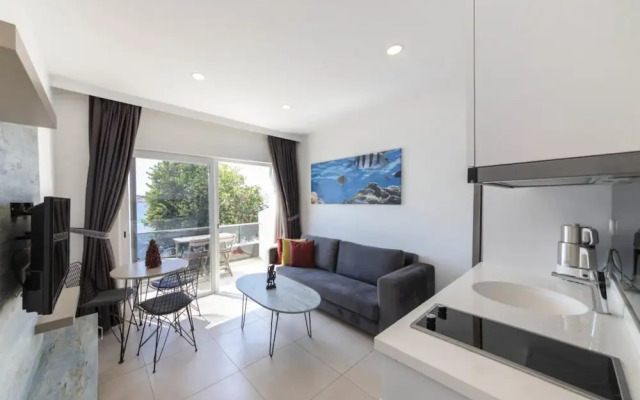 Seafront Flat With Excellent Sea View in Bodrum