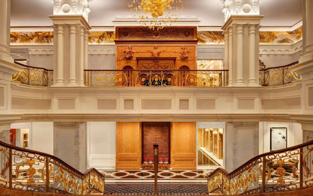 Lotte New York Palace