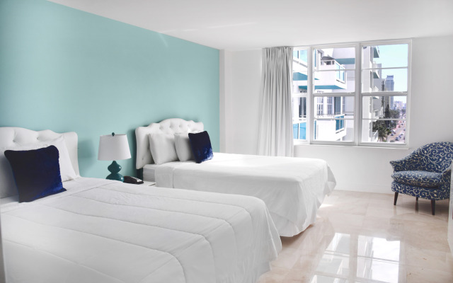 Seacoast Suites on Miami Beach